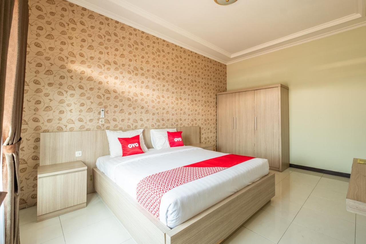 Aleyra Hotel And Villa'S Garut Εξωτερικό φωτογραφία